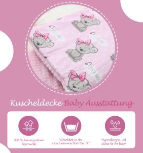 Baby Mulltücher; Mullwindeln; Spucktücher; fensilo; mulltücher baby; mulltücher baby mädchen; spucktücher baby; spucktücher baby mädchen; spucktuch junge; Fensilo baby; Fensilo baby blanket; blanket; baby blanket; newborn; object; knitted; top view; Fensilo.com; white blanket; white; background; beautiful; indoors; sheet; cover; fabric; wash; cushion; bed; polyester; satin; protection; swaddle blanket; comfortable; cotton; hypoallergenic; cute; design; washable; warm; comfy; care; soft; bedroom; set; size; crib; baby crib; outdoor; playground; vacation; park; sleep; colorful; breathable; layers; 2 layers; premium; materials; premium materials; high-quality; quality; unisex; large blanket; wide blanket; long; wide; comfortable blanket; pink; girl; woman; baby girl; cute bear; bearl; forest; forest animals; ribbon;