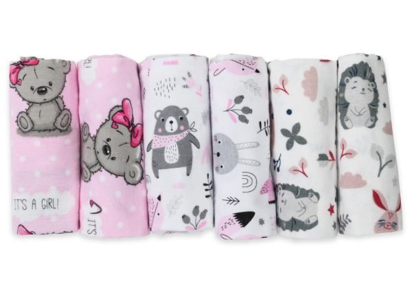 Baby Mulltücher; Mullwindeln; Spucktücher; fensilo; mulltücher baby; mulltücher baby mädchen; spucktücher baby; spucktücher baby mädchen; spucktuch junge; Fensilo baby; Fensilo baby blanket; blanket; baby blanket; newborn; object; knitted; top view; Fensilo.com; white blanket; white; background; beautiful; indoors; sheet; cover; fabric; wash; cushion; bed; polyester; satin; protection; swaddle blanket; comfortable; cotton; hypoallergenic; cute; design; washable; warm; comfy; care; soft; bedroom; set; size; crib; baby crib; outdoor; playground; vacation; park; sleep; colorful; breathable; layers; 2 layers; premium; materials; premium materials; high-quality; quality; unisex; 6 set blankets; girly; women; girl; pink; adorable animals; cute animals; bear; squirrel; rabbit; forest animals; maternity; pregnant;