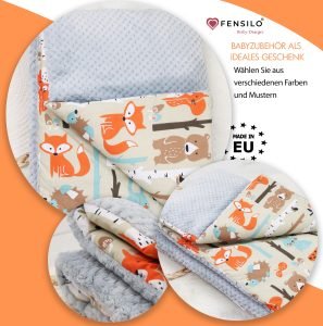 Baby Mulltücher; Mullwindeln; Spucktücher; fensilo; mulltücher baby; mulltücher baby mädchen; spucktücher baby; spucktücher baby mädchen; spucktuch junge; Fensilo baby; Fensilo baby blanket; blanket; baby blanket; newborn; object; knitted; top view; Fensilo.com; white blanket; white; background; beautiful; indoors; sheet; cover; fabric; wash; cushion; bed; polyester; satin; protection; swaddle blanket; comfortable; cotton; hypoallergenic; cute; design; washable; warm; comfy; care; soft; bedroom; set; size; crib; baby crib; outdoor; playground; vacation; park; sleep; colorful; breathable; layers; 2 layers; premium; materials; premium materials; high-quality; quality; unisex; large blanket; wide blanket; long; wide; comfortable blanket; adorable design; adorable animals; lovely animals; luxurious design; bear; fox; porcupine;