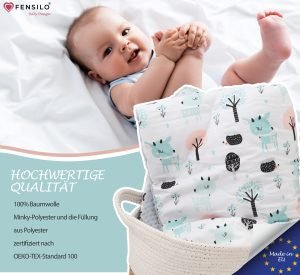 Baby Mulltücher; Mullwindeln; Spucktücher; fensilo; mulltücher baby; mulltücher baby mädchen; spucktücher baby; spucktücher baby mädchen; spucktuch junge; Fensilo baby; Fensilo baby blanket; blanket; baby blanket; newborn; object; knitted; top view; Fensilo.com; white blanket; white; background; beautiful; indoors; sheet; cover; fabric; wash; cushion; bed; polyester; satin; protection; swaddle blanket; comfortable; cotton; hypoallergenic; cute; design; washable; warm; comfy; care; soft; bedroom; set; size; crib; baby crib; outdoor; playground; vacation; park; sleep; colorful; breathable; layers; 2 layers; premium; materials; premium materials; high-quality; quality; unisex; large blanket; wide blanket; long; wide; comfortable blanket; adorable design; adorable animals; lovely animals; luxurious design; deer; leaves;