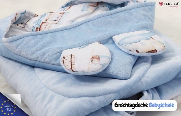 Baby Mulltücher; Mullwindeln; Spucktücher; fensilo; mulltücher baby; mulltücher baby mädchen; spucktücher baby; spucktücher baby mädchen; spucktuch junge; Fensilo baby; Fensilo baby blanket; blanket; baby blanket; newborn; object; knitted; top view; Fensilo.com; background; beautiful; indoors; sheet; cover; fabric; wash; cushion; bed; polyester; satin; protection; swaddle blanket; comfortable; cotton; hypoallergenic; cute; design; washable; warm; comfy; care; soft; bedroom; set; size; baby pillow; crib; baby crib; outdoor; playground; vacation; park; sleep; colorful; breathable; layers; 2 layers; premium; materials; premium materials; high-quality; quality; indoor; boy; boy blanket; baby boy; bear; animals; adorable; high quality;