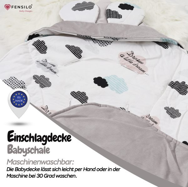 Baby Mulltücher; Mullwindeln; Spucktücher; fensilo; mulltücher baby; mulltücher baby mädchen; spucktücher baby; spucktücher baby mädchen; spucktuch junge; Fensilo baby; Fensilo baby blanket; blanket; baby blanket; newborn; object; knitted; top view; Fensilo.com; background; beautiful; indoors; sheet; cover; fabric; wash; cushion; bed; polyester; satin; protection; swaddle blanket; comfortable; cotton; hypoallergenic; cute; design; washable; warm; comfy; care; soft; bedroom; set; size; baby pillow; crib; baby crib; outdoor; playground; vacation; park; sleep; colorful; breathable; layers; 2 layers; premium; materials; premium materials; high-quality; quality; indoor; boy; boy blanket; baby boy; bear; animals; adorable; high quality;